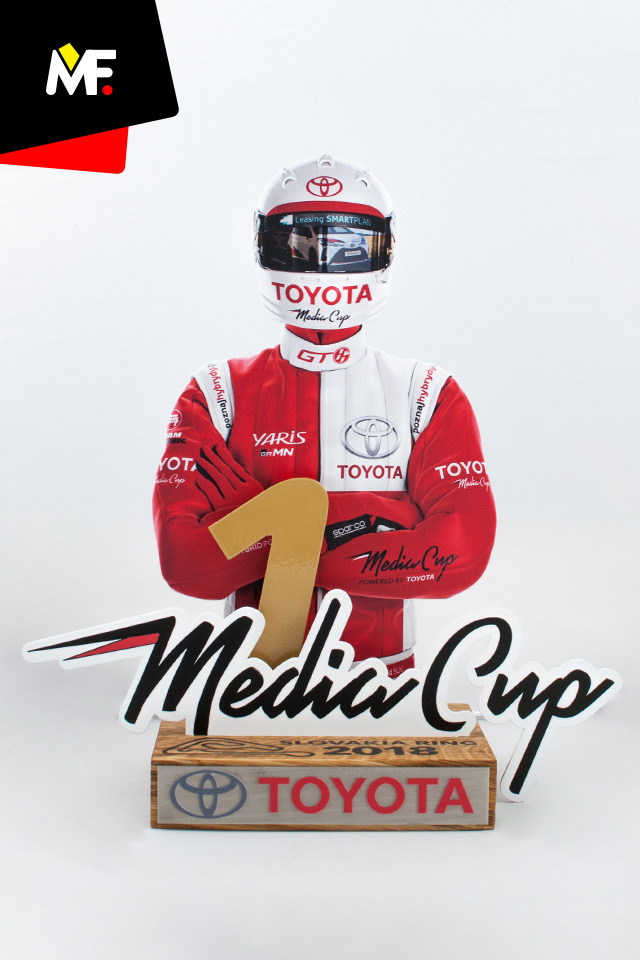 An innovative statuette presenting the participant of the Toyota Media Cup race