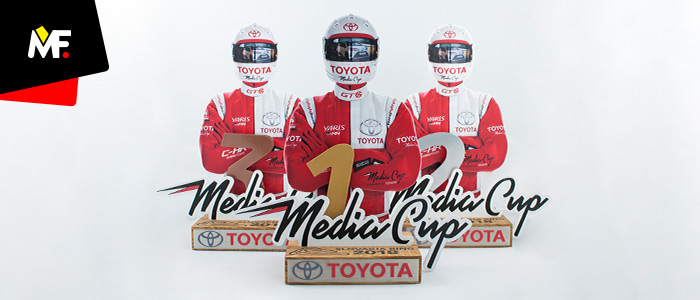 Innovative trophies for the Toyota Media Cup
